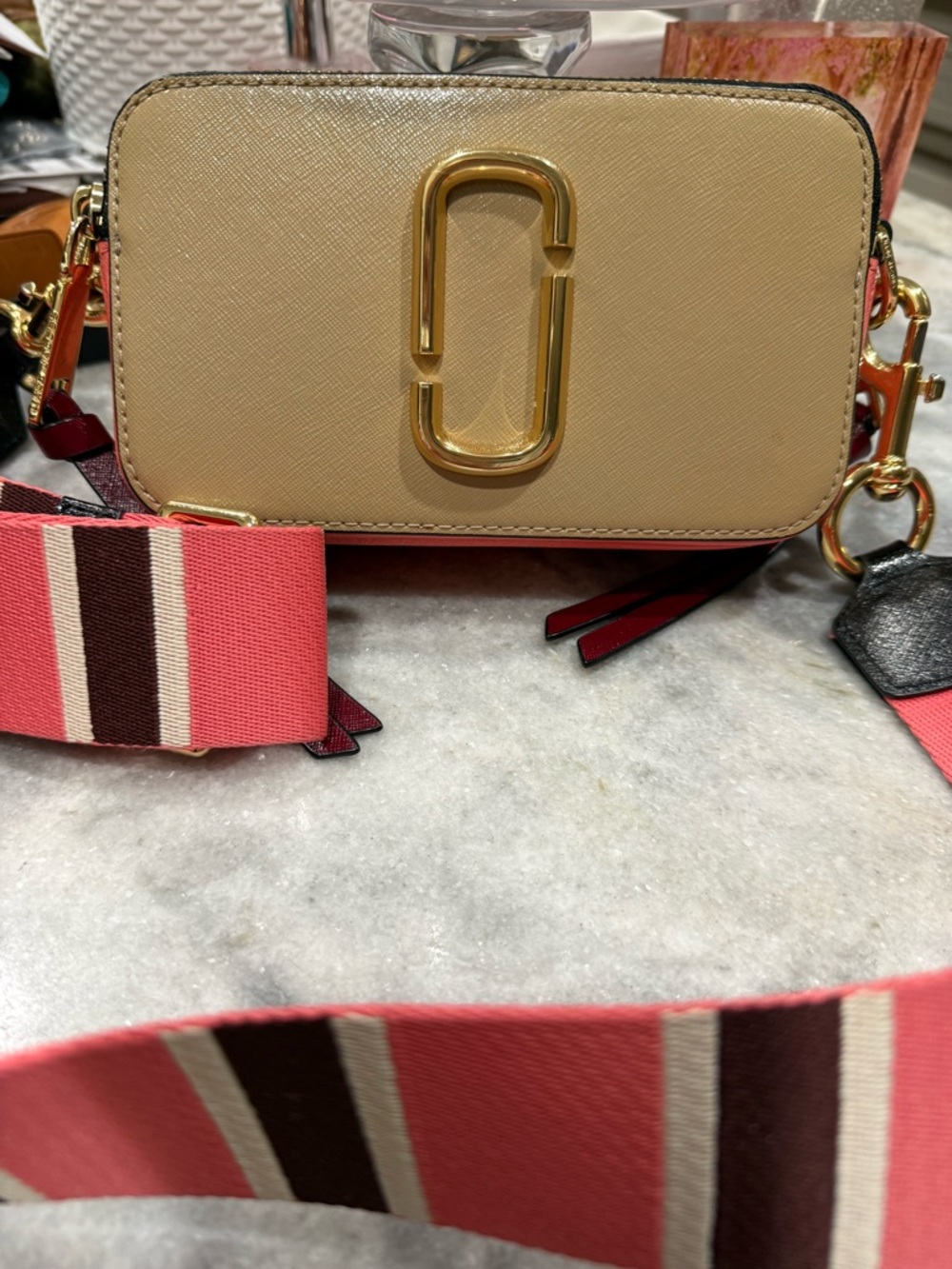 Marc Jacobs Micro Snapshot Beige Camera Crossbody with Pink-Striped Strap, EUC. - Picture 4 of 16